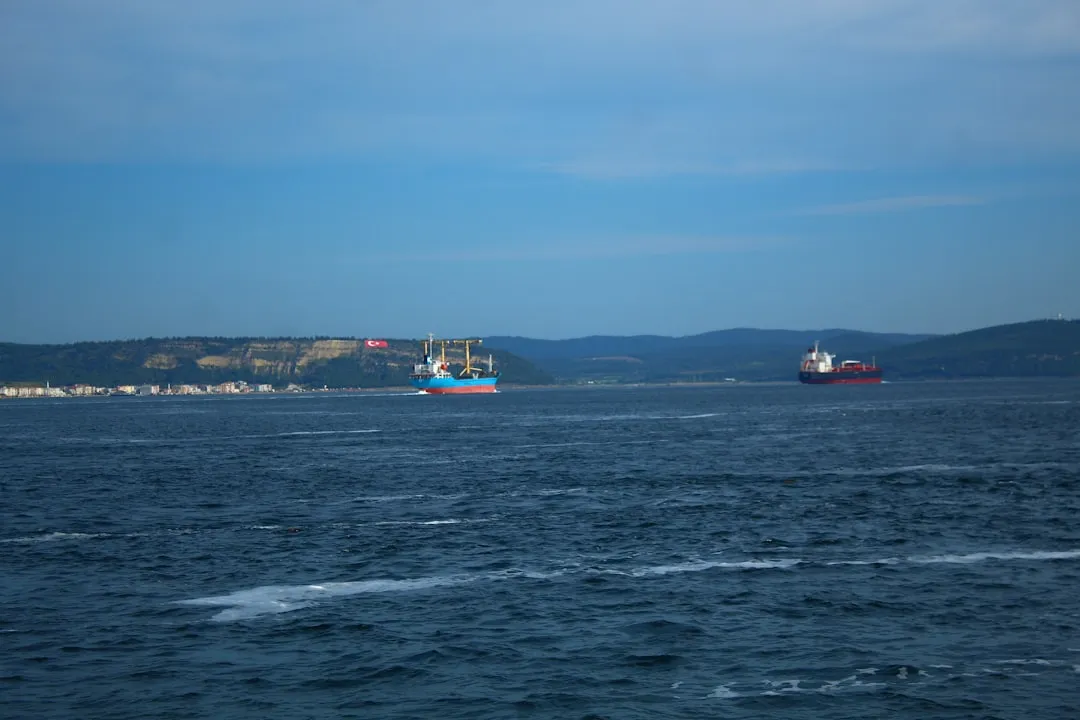 Aerial oil tanker